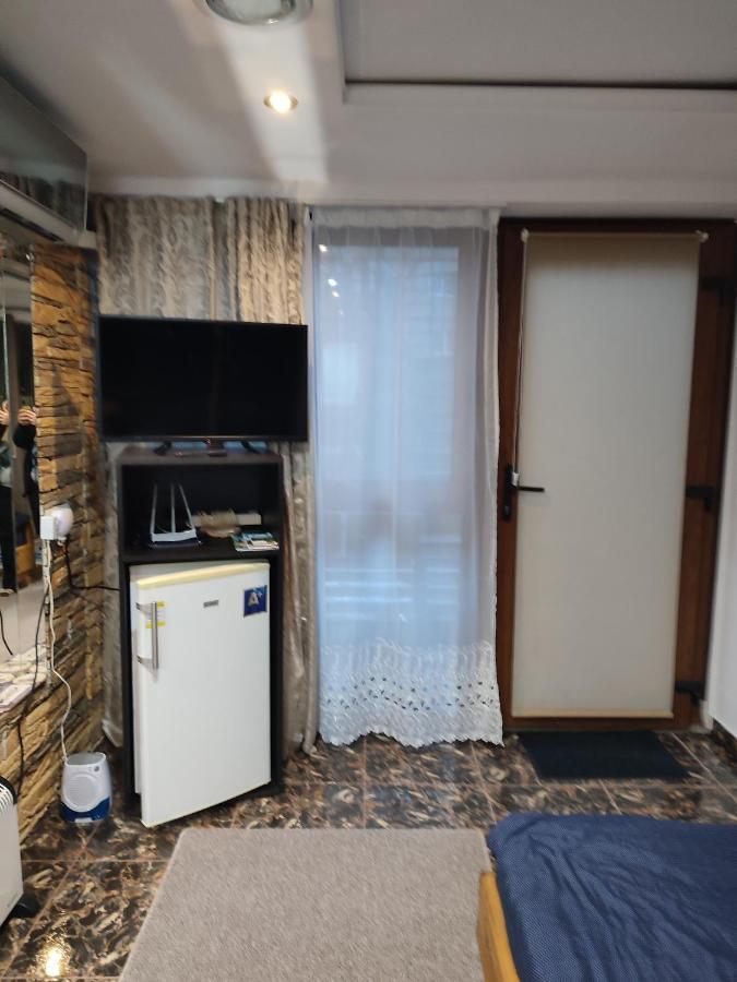 Garsoniera Alex Apartment Cluj Napoca Bagian luar foto